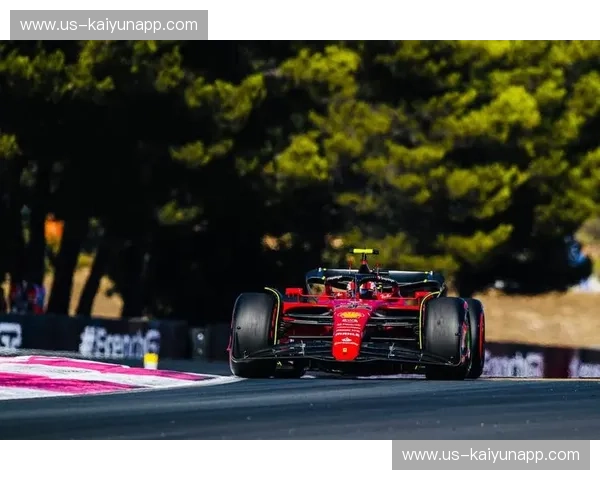 F1赛车即时情报:掌握赛道脉动的第一手信息 F1赛车即时情报:掌握赛道脉动的第一手信息